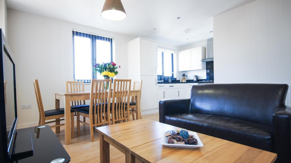 Crompton House Apartments Έτζγουερ Εξωτερικό φωτογραφία
